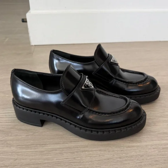 Never worn Authentic black Prada loafers size 36 - Picture 1 of 8
